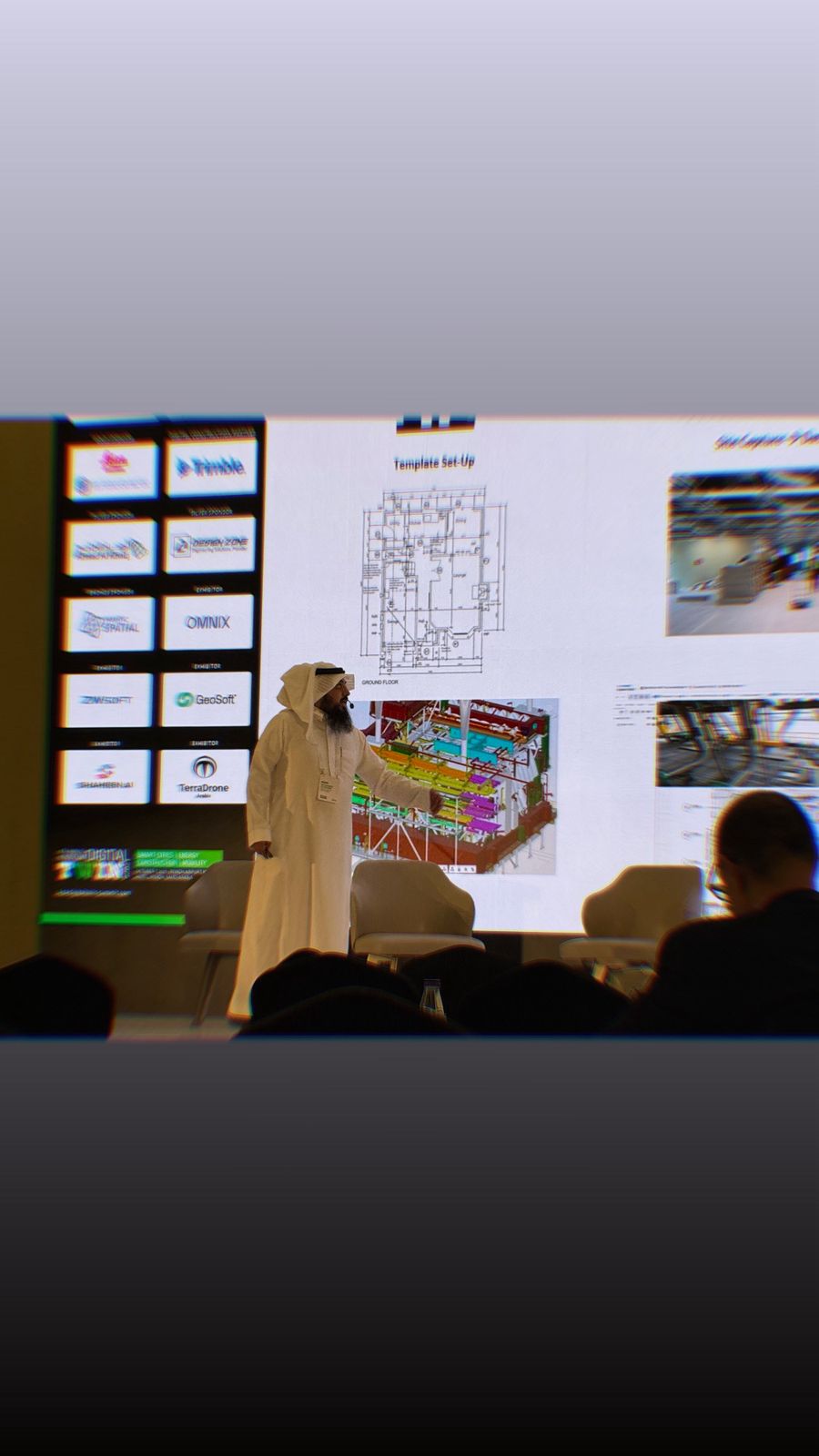 BIM-driven digital twin slide